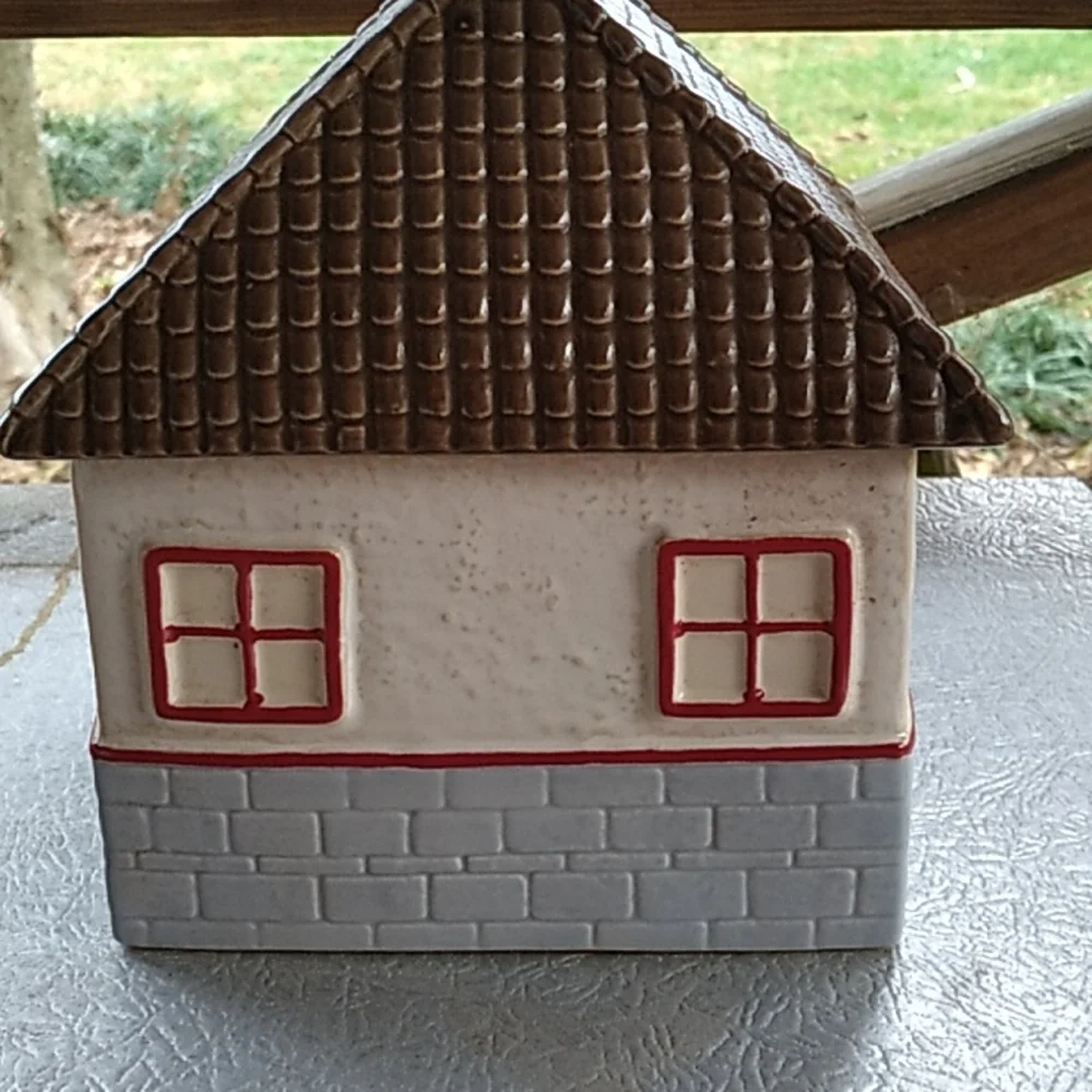 Pottery barn farmhouse shabby chic cookie jar